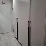 Yana Sanny 아파트