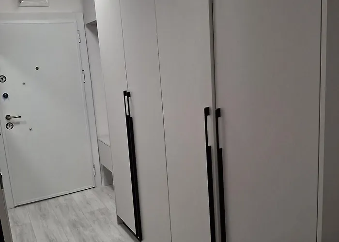 Yana Sanny Apartman Napospart